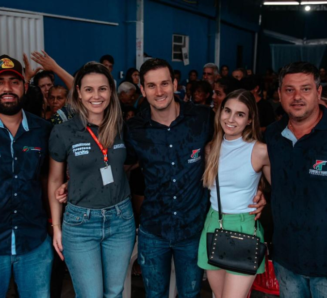 ENTREGA DE CESTAS BÁSICAS